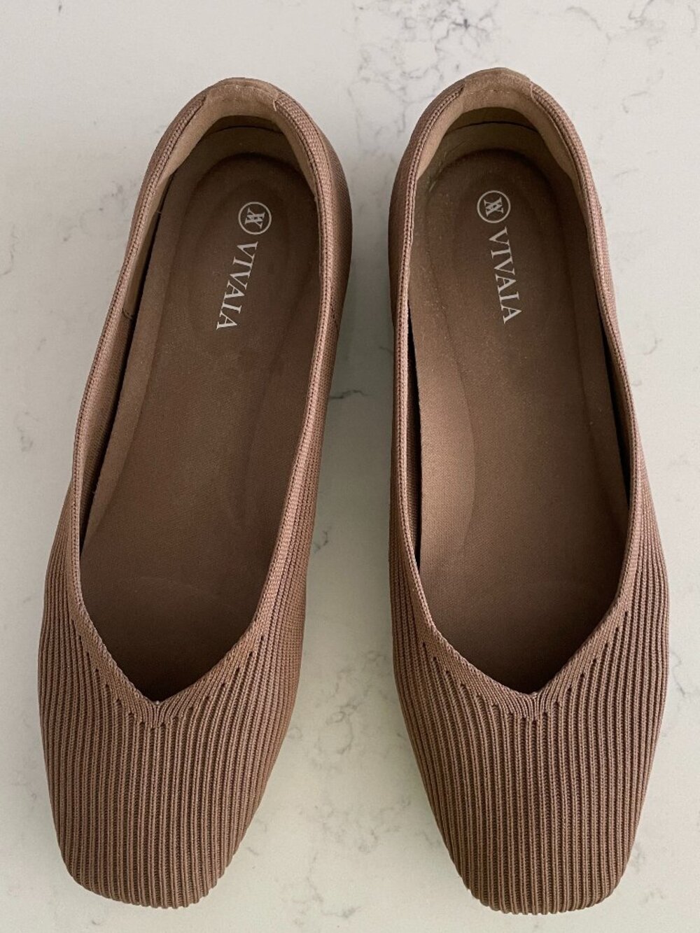 Vivaia Margot Square Toe V Cut Slip On Ballet Flats Taupe/Tan Sz 39